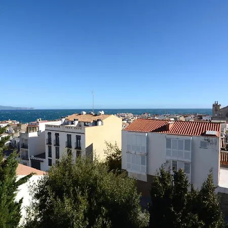 Puig Padro 4 1-1 Apartment *